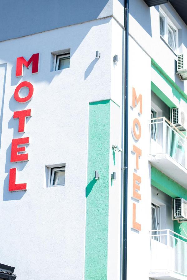 Višegrad Motel Aura المظهر الخارجي الصورة